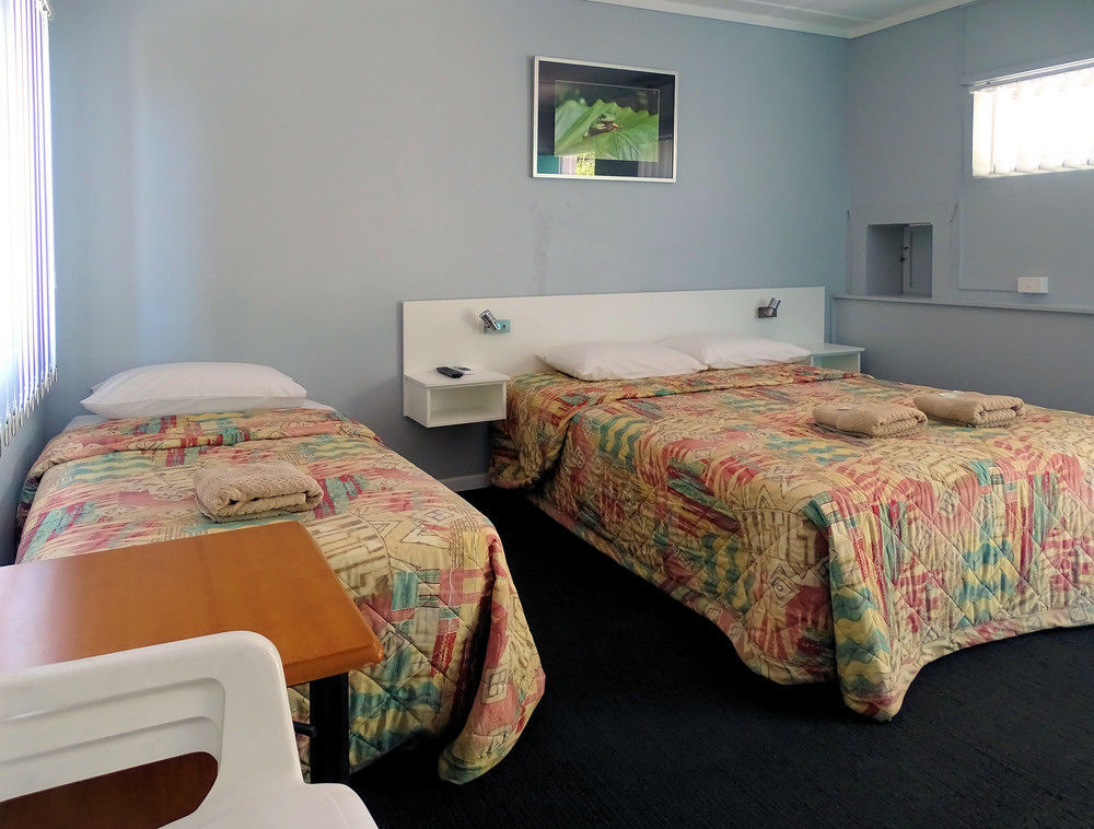 Tyndale Plantation Retro Motel מראה חיצוני תמונה
